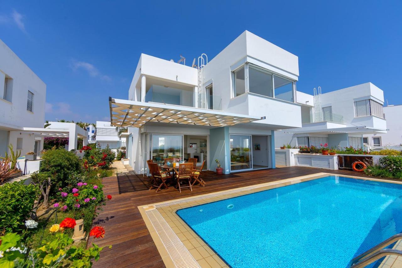 Protaras Beachfront Villa Alia Zewnętrze zdjęcie