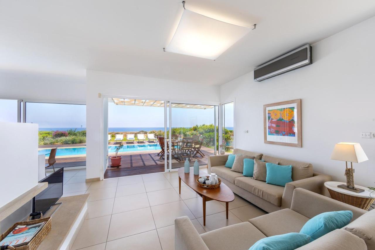 Protaras Beachfront Villa Alia Zewnętrze zdjęcie