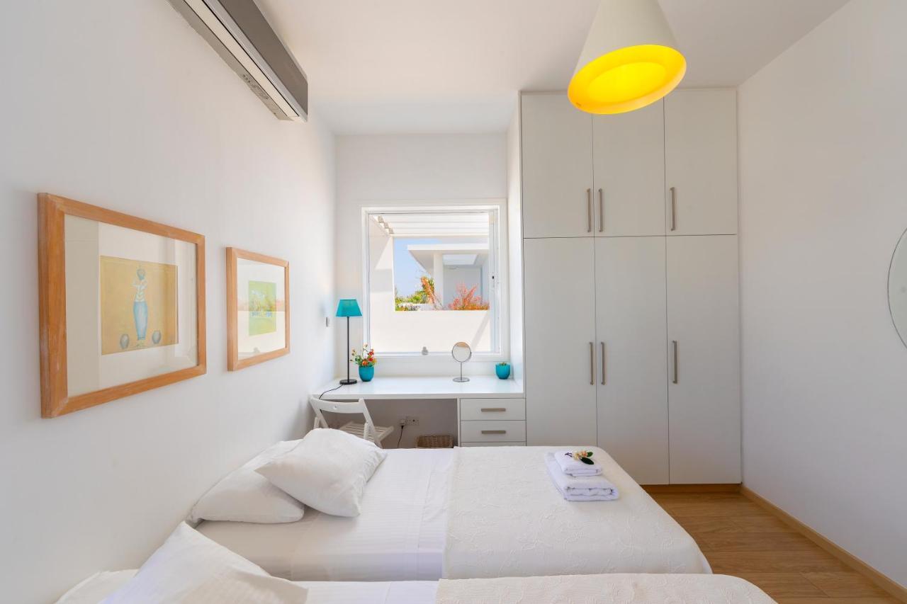 Protaras Beachfront Villa Alia Zewnętrze zdjęcie