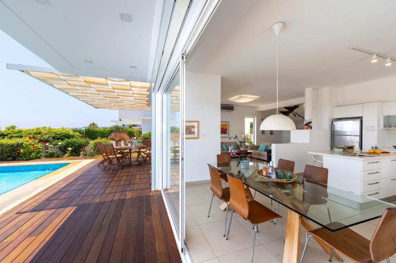 Protaras Beachfront Villa Alia Zewnętrze zdjęcie