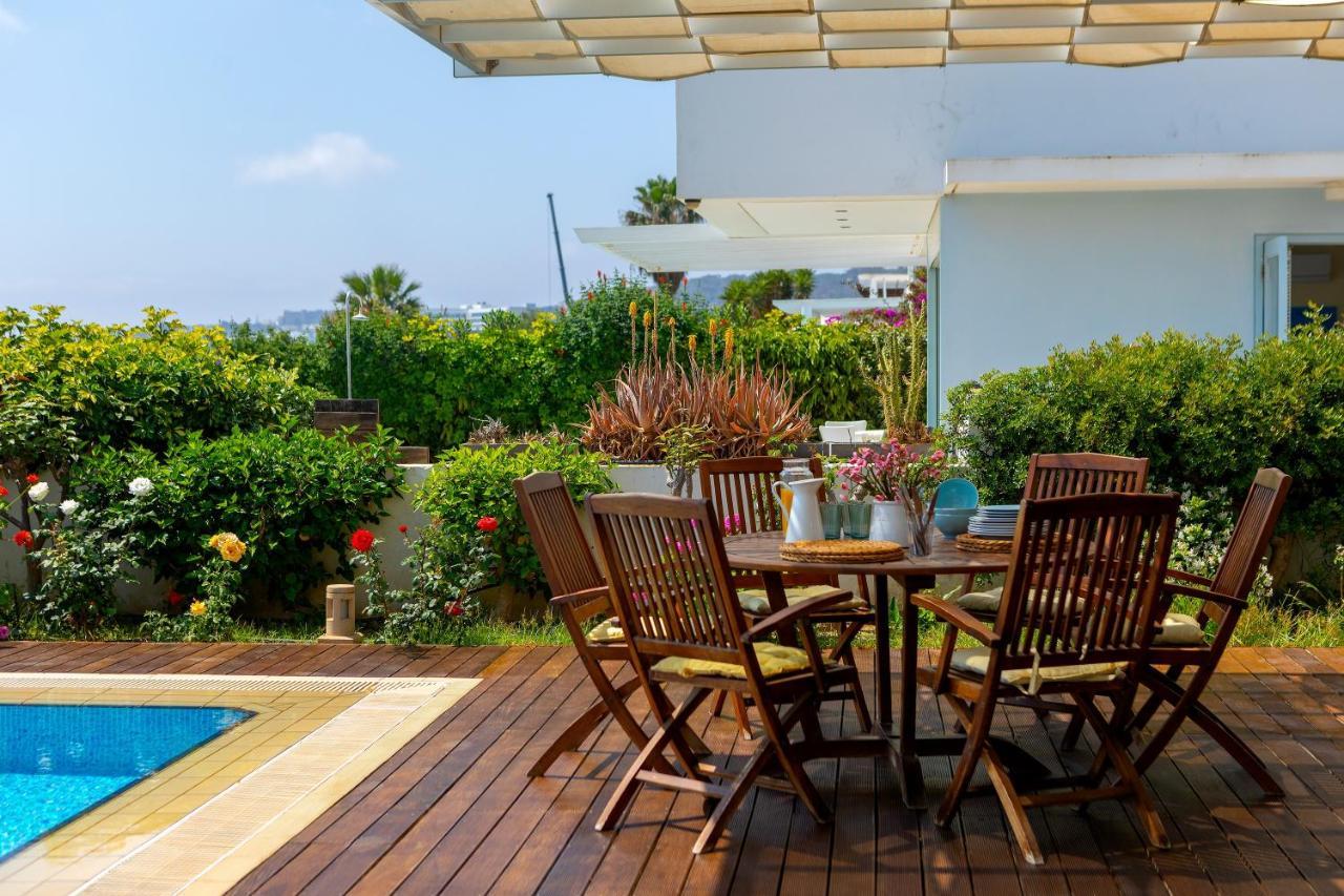 Protaras Beachfront Villa Alia Zewnętrze zdjęcie
